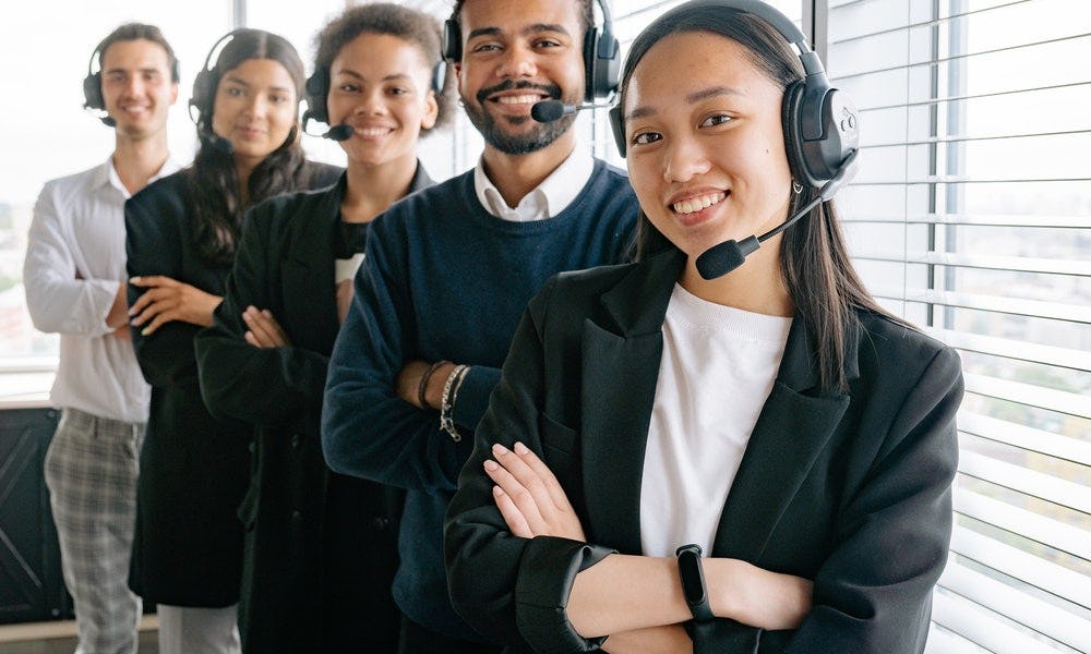 equipo de trabajo servicio al cliente