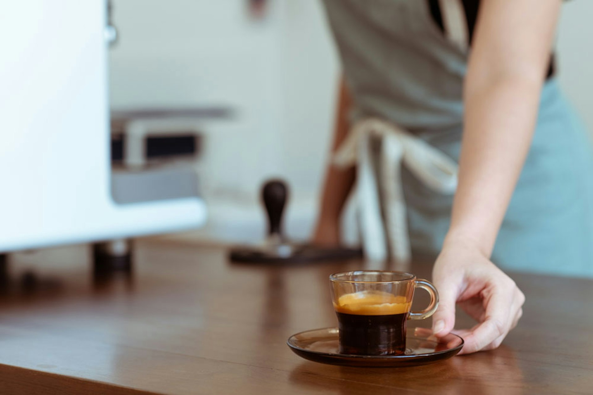 ¿Cómo hacer café espresso para sorprender a tus amigos?