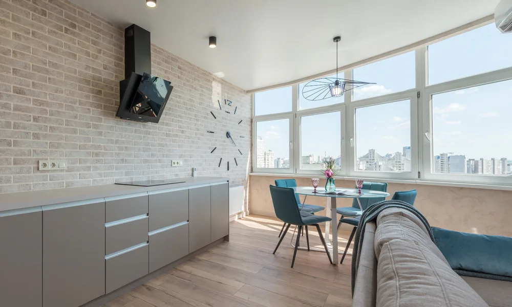 Azulejos rústicos en una cocina