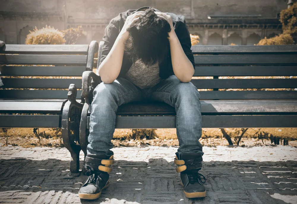 los jóvenes son propensos a sufrir depresión y otros trastornos que afectan sus estados de ánimo
