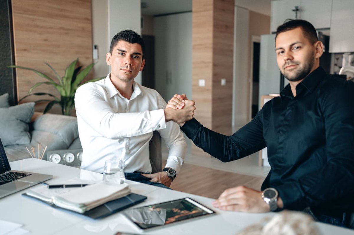 ¿Cómo contratar un gerente de marketing?