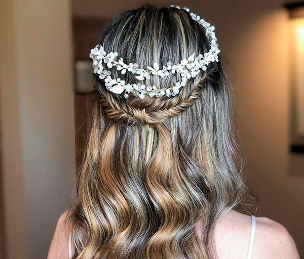 peinados con trenzas espiga cruzadas