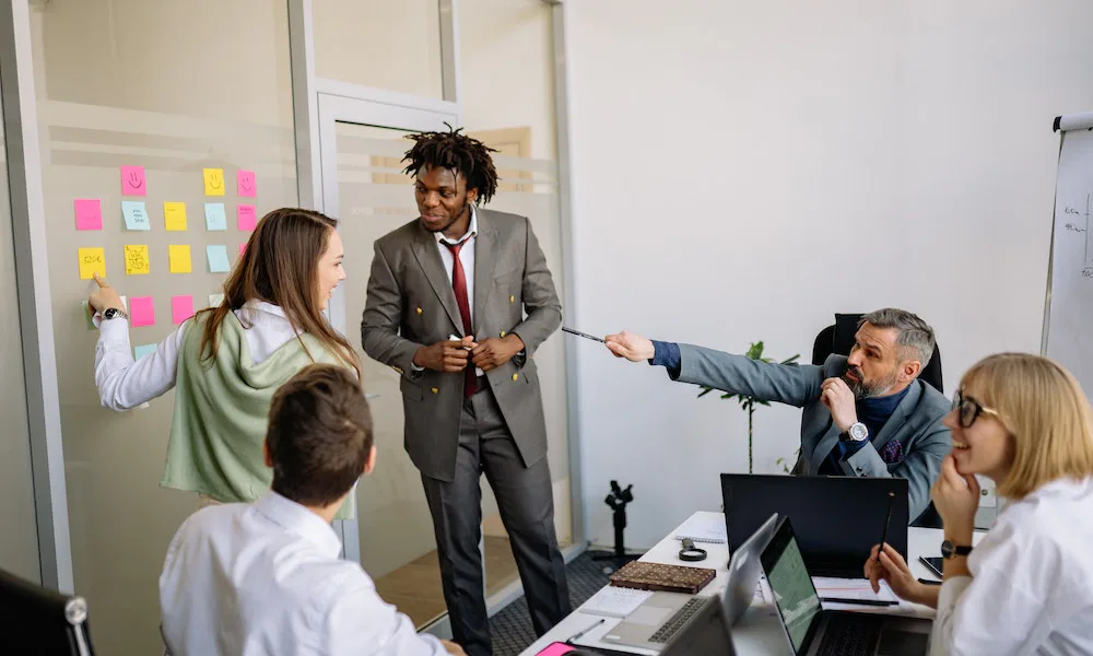 Delegar actividades dentro del aprendizaje de como actúa un líder