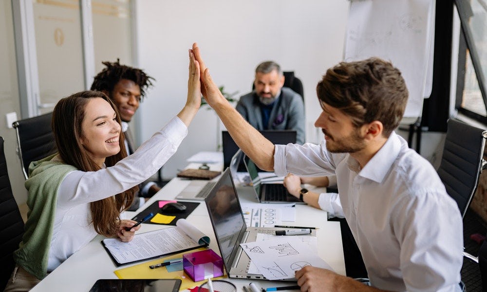 Equipo de trabajo descubre que es la inteligencia emocional