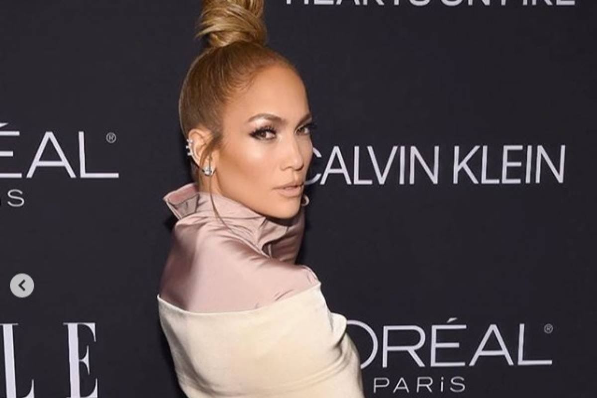 peinado ‘Top knot’