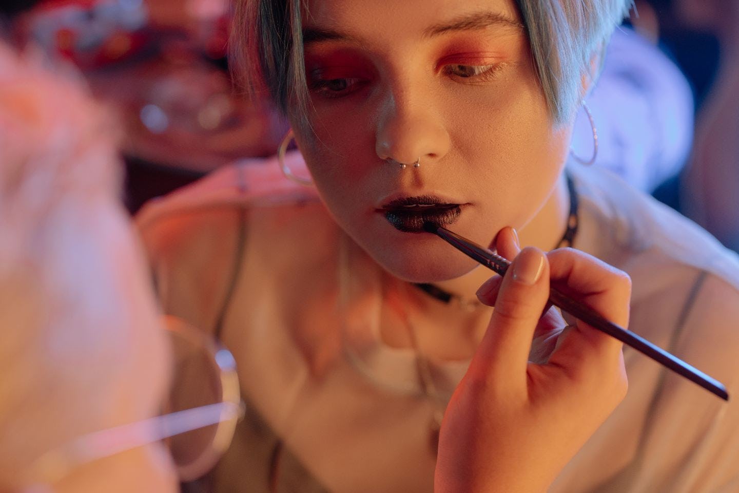 ejemplo de maquillaje al estilo creativo en labios