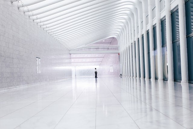 hall_blanco.jpg (640×427)