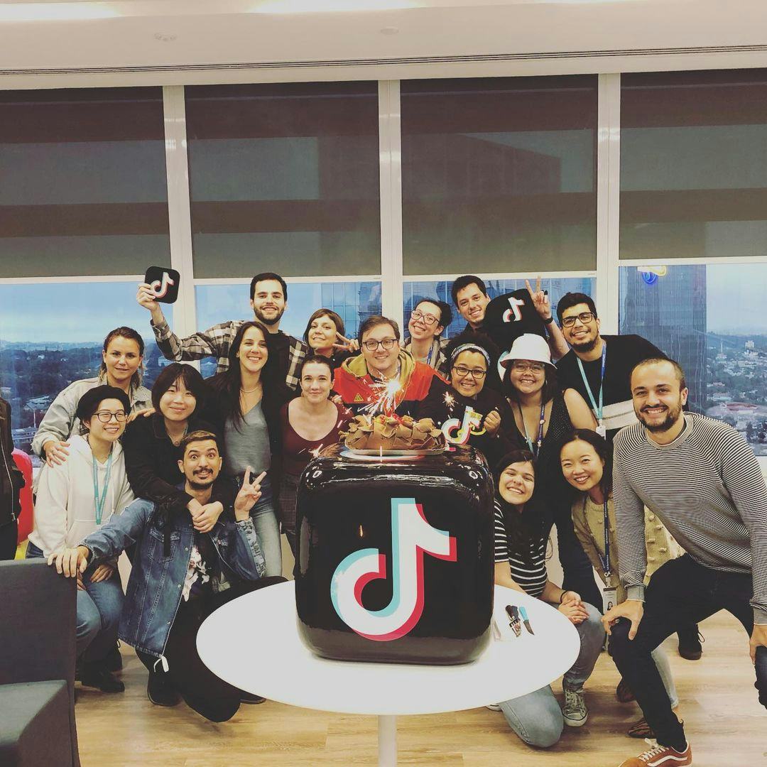 equipo de tiktok latam