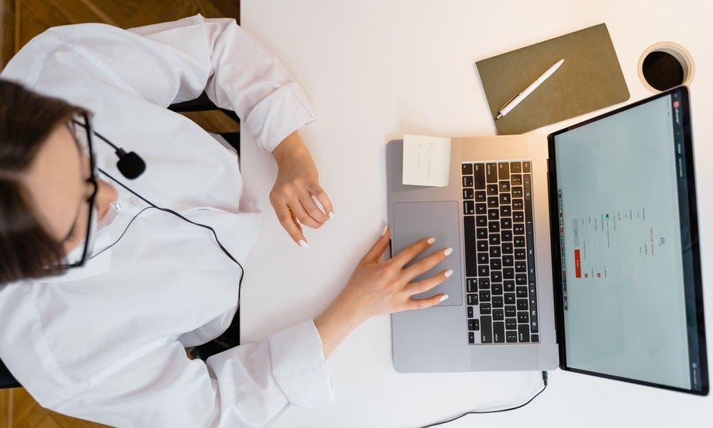 buscando herramientas de inteligencia artificial 