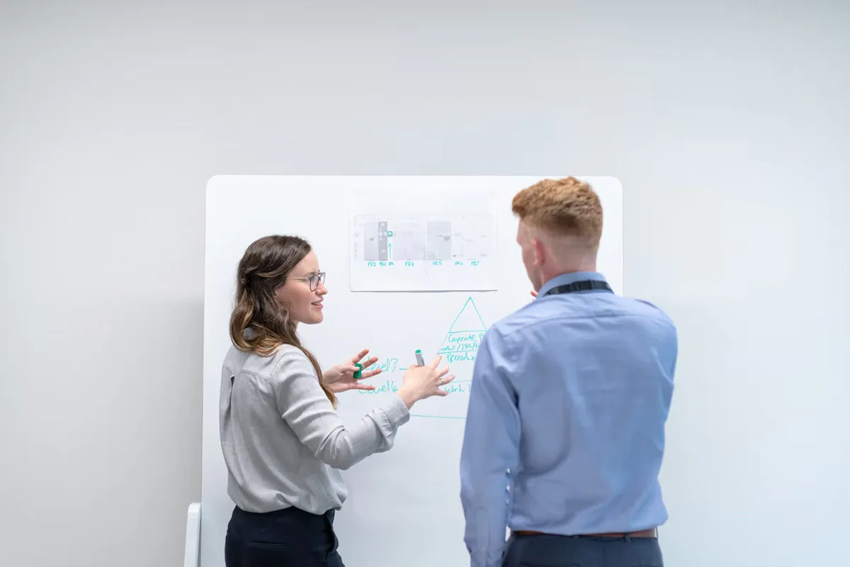 ¿Cómo contratar un ingeniero de datos?