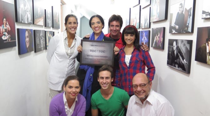 Gianella Neyra en obra de teatro Toc Toc