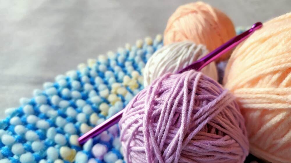 Hilos lanas o estambres para tejer con Ganchillo Crochet y hacer lindos  tejidos 