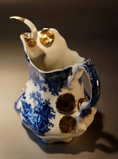 jarra-ceramica-azul-blanco