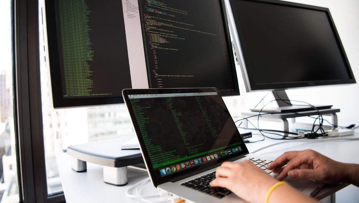 💻 ¿Qué es un freeware en informática? Curso Crehana