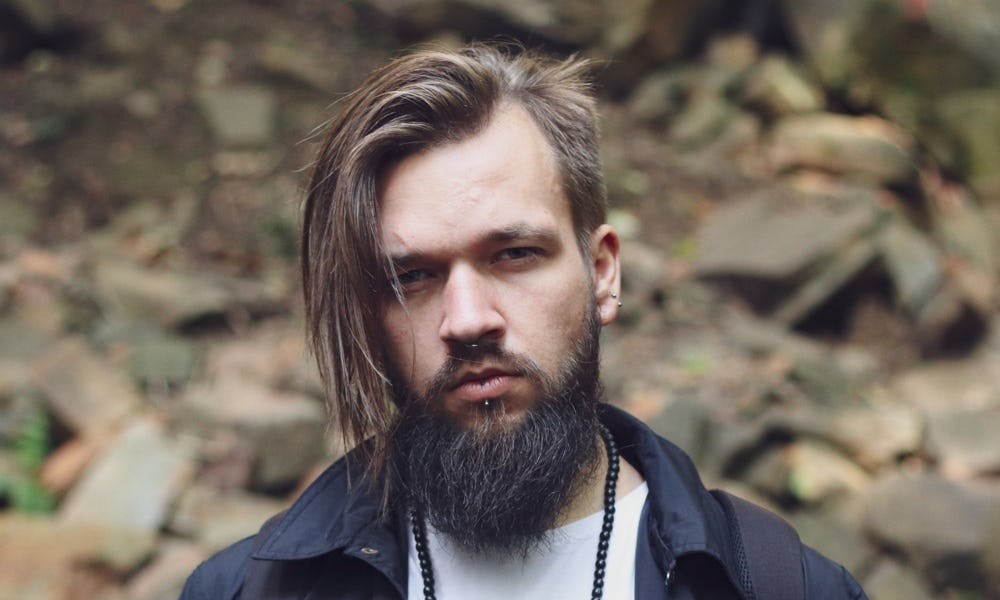 Sidecut cómo uno de los tipos de cortes de pelo para hombres