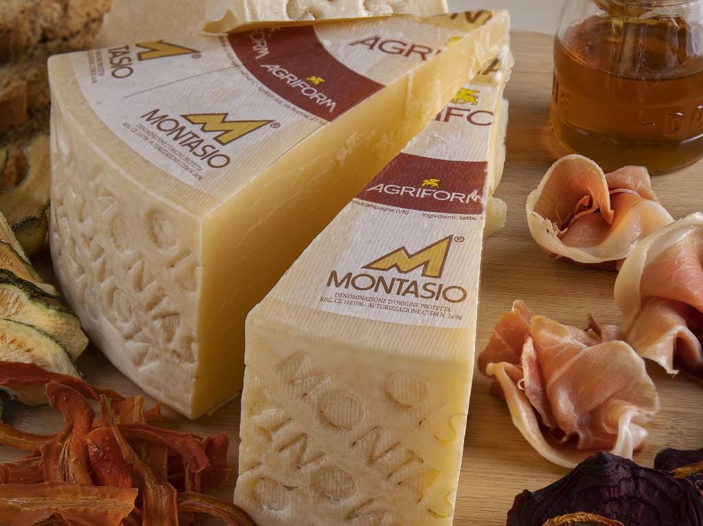 queso-montasio