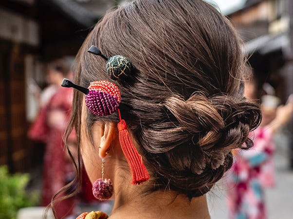 peinados con trenzas en forma de aureola