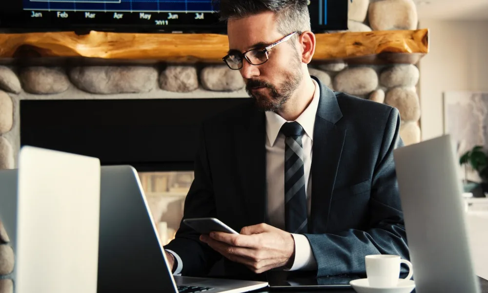 Saber tecnológico, dentro de las cualidades de un CEO experimentado 