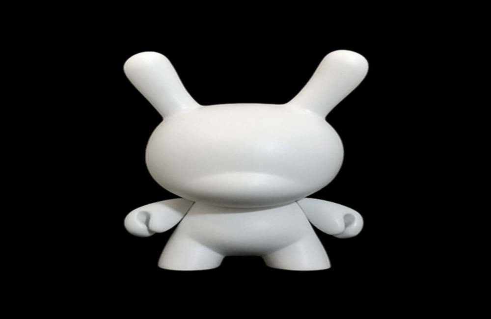 un art toy en formato blank toy