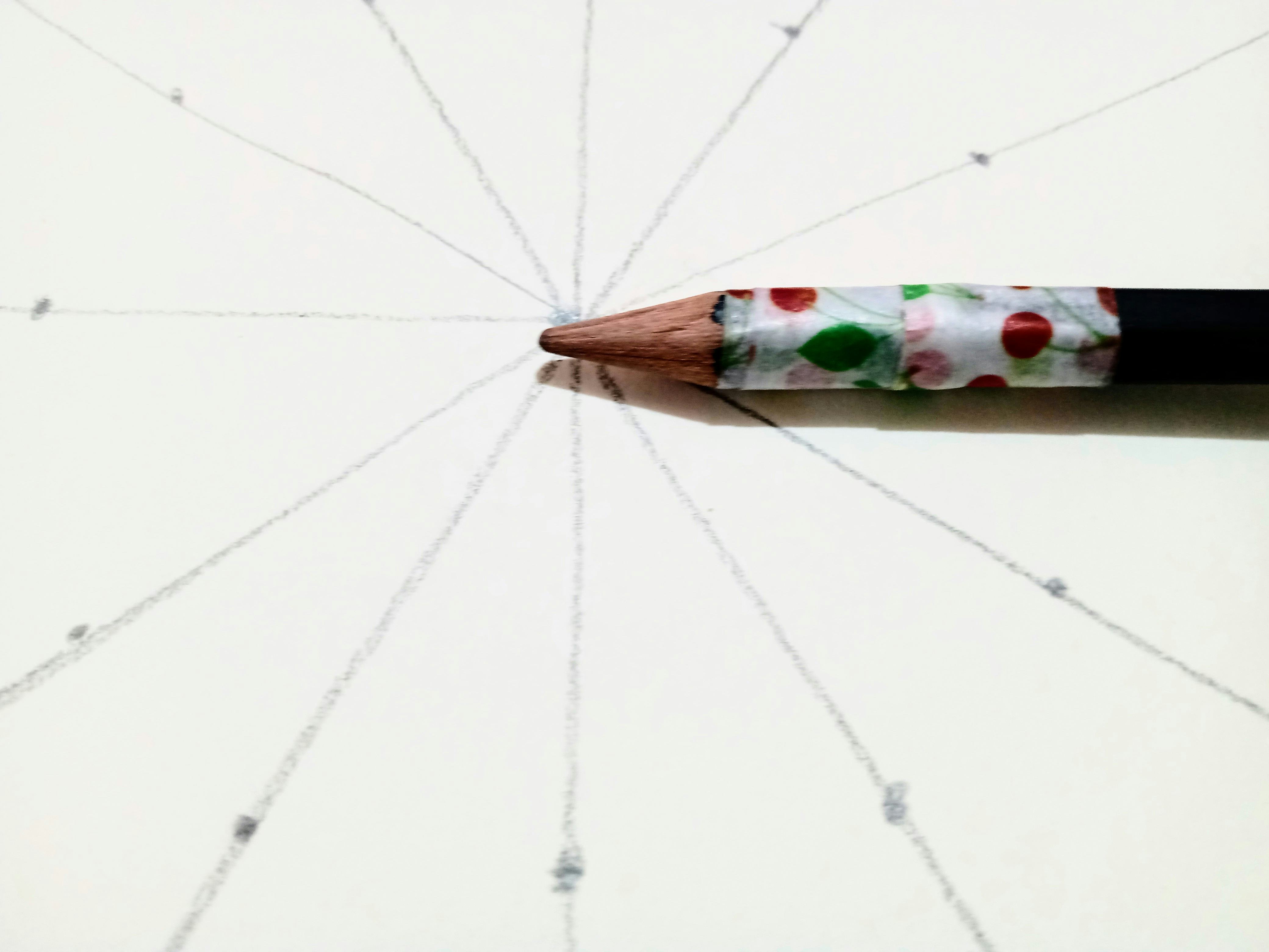 ¿Cómo dibujar un mandala sin compás?